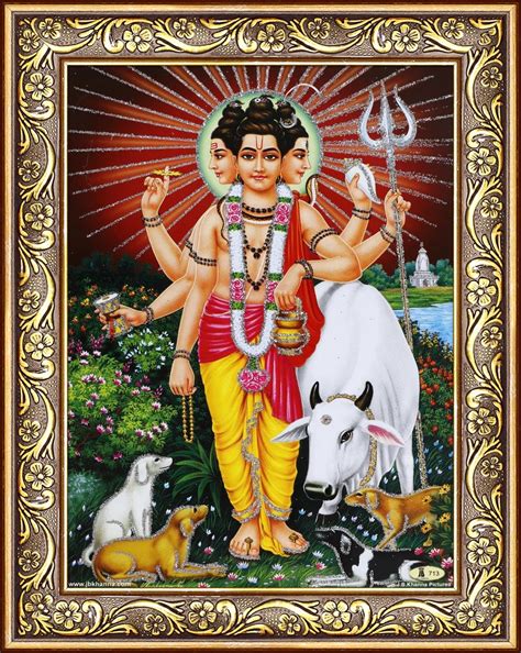 Avercart Lord Dattatreya Poster 5x7 inch Framed (With frame size: 7x9 ...