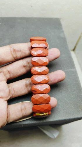 Gemstone Bracelet - Red Jasper Stone Bracelet Trader - Retailer from Mumbai