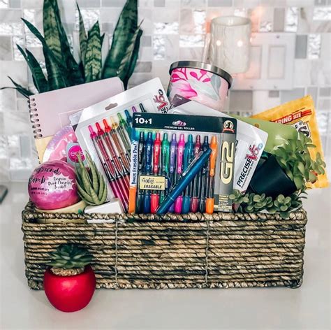 65 Best Teacher Gifts for 2024