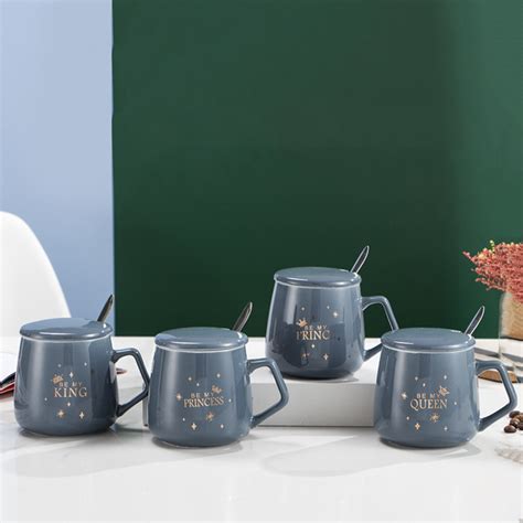 Grey Cup with Lid Online - Premium Coffee Mug | Nestasia
