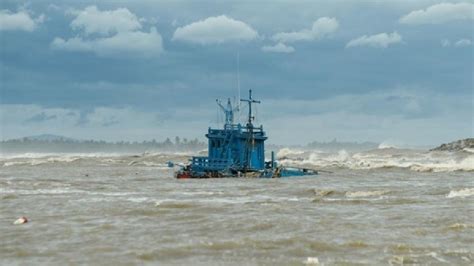 23 Chinese nationals missing after boat capsizes in Cambodia