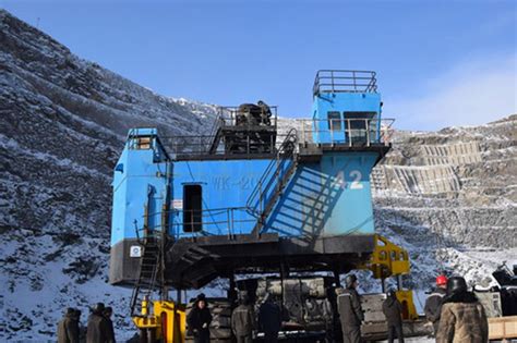 Mining Lifting Machine 的图像结果