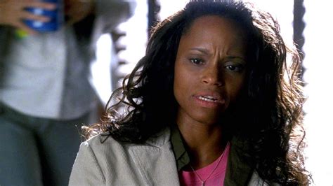 Watch Crossing Jordan Season 6, Episode 3: 33 Bullets | Peacock