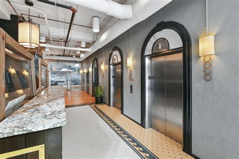 Luxury Apartments for Rent in Dallas | South Side on Lamar