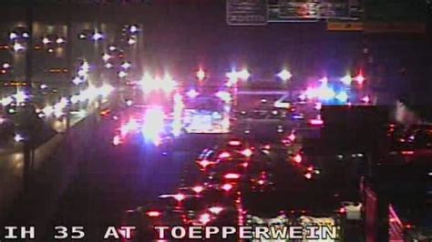Accident shuts down I-35 N at Toepperwein for second morning in a row ...