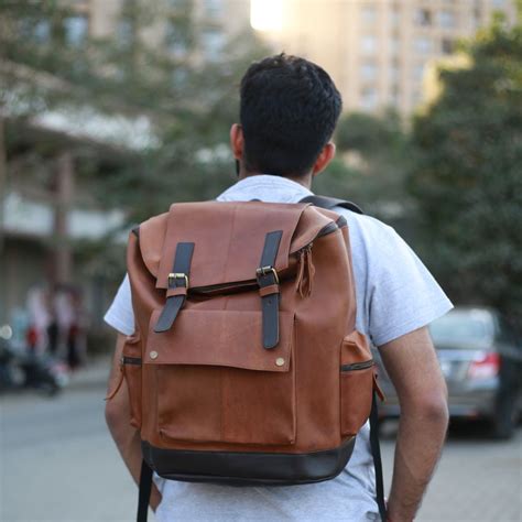 Leather Laptop & Travel Bag - Casual Laptop Backpack with 15.6 Inch La ...