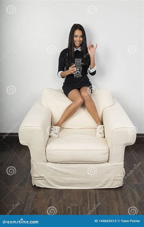 Rezultat imagine pentru Directing Model ASMR