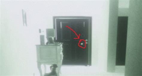 Phasmophobia Ghost Orb, How To Find Evidence, & Safe Place To Hide