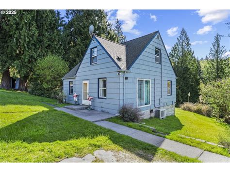 715 Carroll Rd, Kelso, WA 98626 | Homes.com