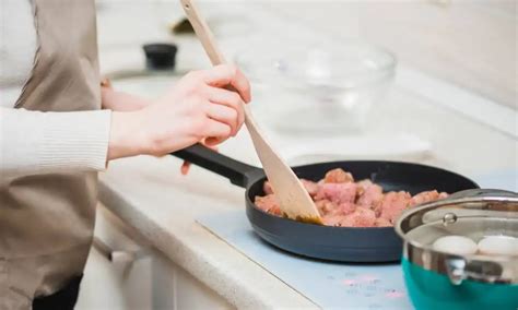 Cookware Basics 的图像结果