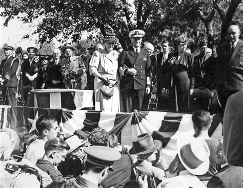 Joe Herring Jr.: Chester Nimitz was from Kerrville