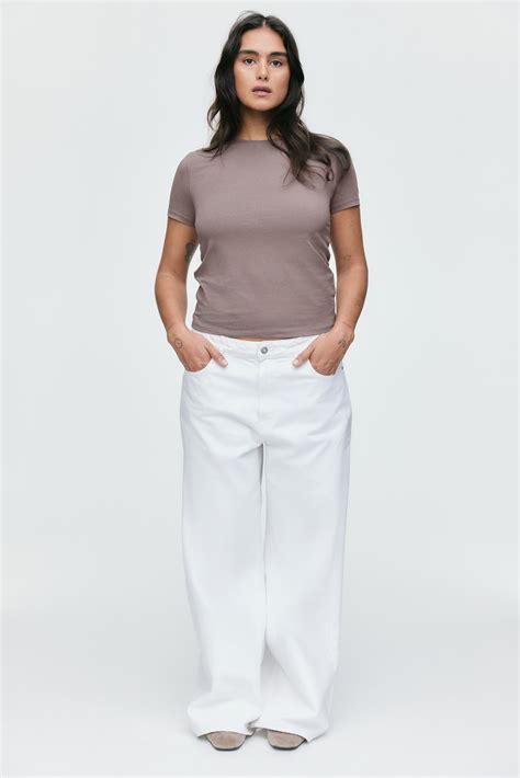 Fitted T-shirt - Dark greige - Ladies | H&M IN