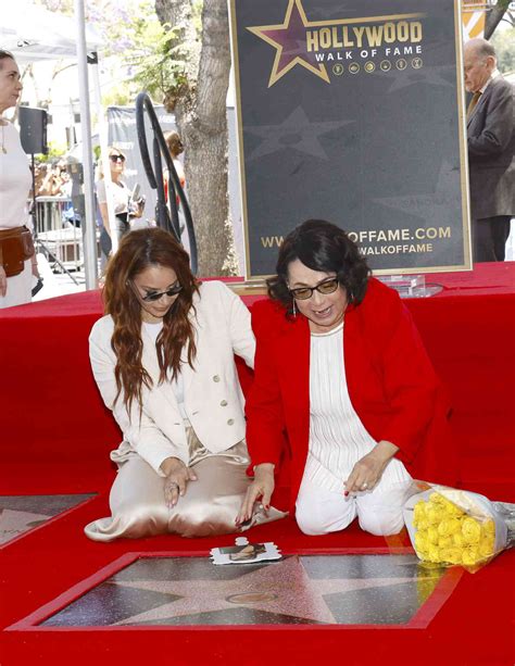 Habla Doña Rosa Rivera, la gran ausente en la boda de Chiquis