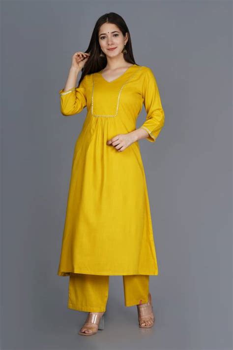 Naaviv Women Kurta Palazzo Set - Buy Naaviv Women Kurta Palazzo Set ...