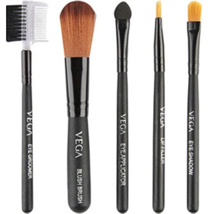Send Vega Set of 5 Brushes Online in India at Indiagift.in
