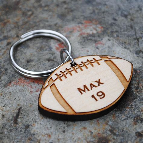 Clothing & Accessories :: Keychains & Lanyards :: Personalized Football Keychain
