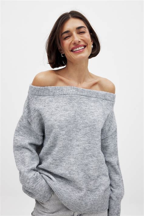 Knitted Off Shoulder Sweater Grey | NA-KD