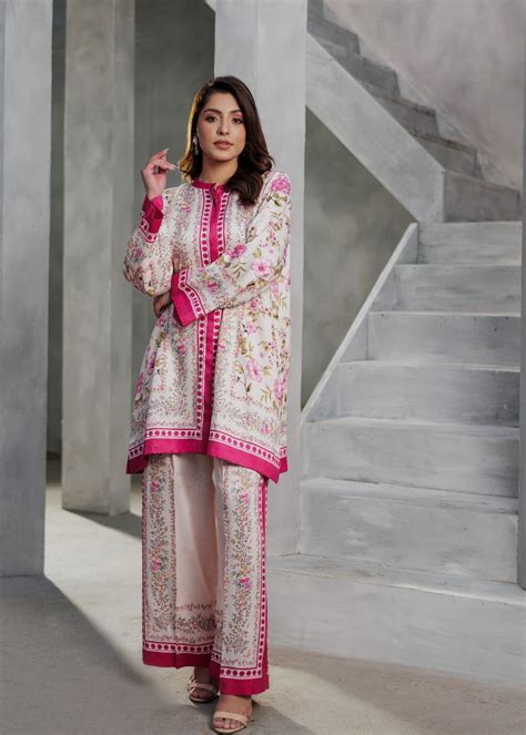 Rose Reverie Co-ord Set 💖🌷 – Modestouzeattires