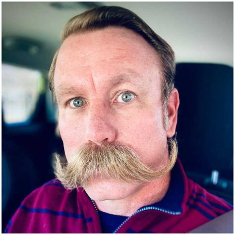 15 of the most famous handlebar moustache of all time that you'll love ...