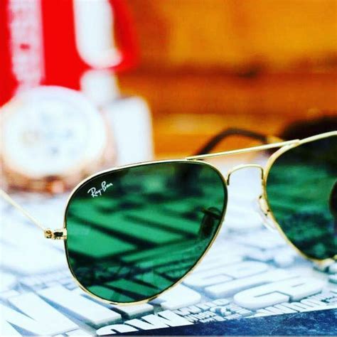 RAY-BAN Green & Gold 3026 Aviator Causal Latest Sunglass For Unisex ...