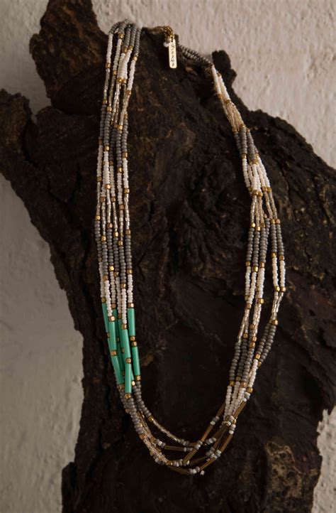 Gray Snow Twist Necklace | Dhaaga Life