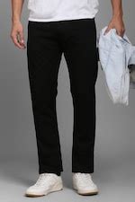 Buy Men Black Dark Slim Fit Jeans Online - 39909529 | Louis Philippe