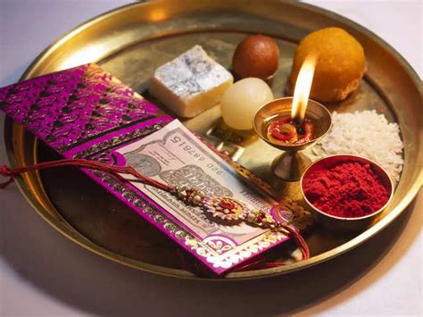 Raksha Bandhan: This shop in Nashik is selling 24-carat gold sweet for ...