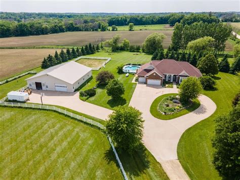 62539 185th Ave, Dodge Center, MN 55927 | Homes.com