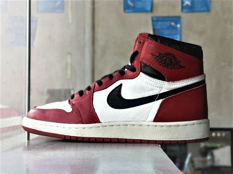 Original 1985 Air Jordan Chicago 1 | Etsy