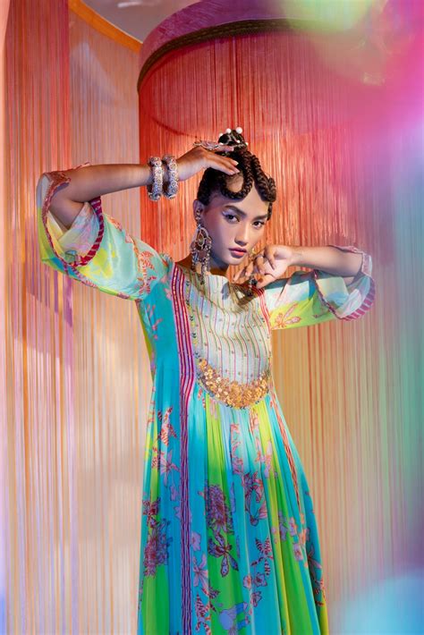 Ferozy Orchid Front Puckering Yoke Kurta Set – Raji Ramniq
