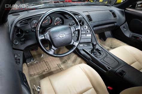 Toyota Supra 2000 Interior