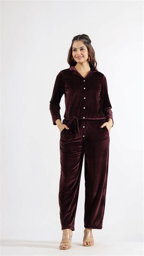 Luxurious Wine Velvet Jumpsuit with Belt and Collared Neck – Label Flavia