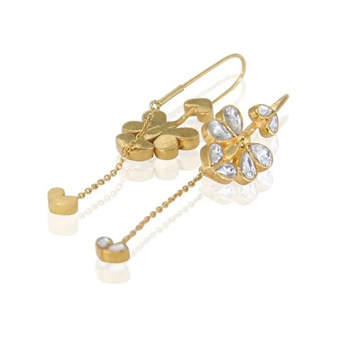 Buy Silver Butterfly Sui Dhaga Earrings Online - – Unniyarcha