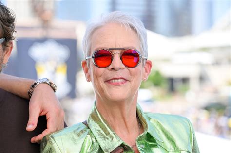 Borderlands Star Jamie Lee Curtis Issues Public Apology for Insulting ...