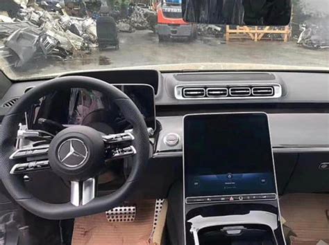 Here’s Your First Look at the 2021 Mercedes-Benz S-Class Inside Out ...