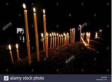 immagini candele accese candele accese nella chiesa armena ortodossa al monastero immagini candele accese candele accese nella chiesa armena ortodossa al monastero