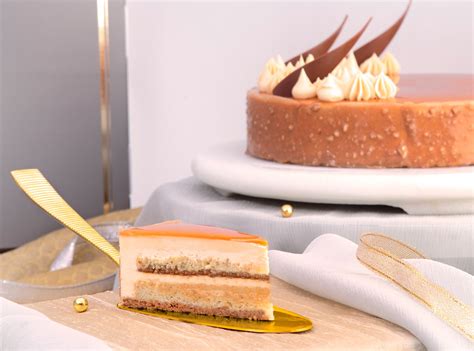 Lamara Patisserie / Premium Luxury Celebration Cakes / Online Delivery ...