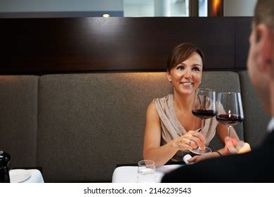 Restaurant Front Design Fancy 的图像结果