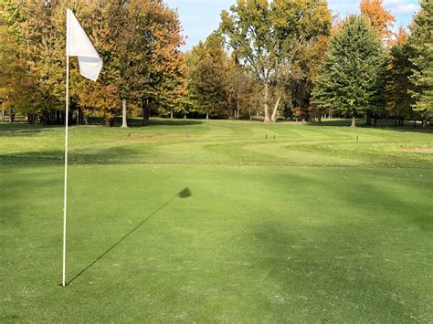 Golf Course – Cedar Glen Golf Club