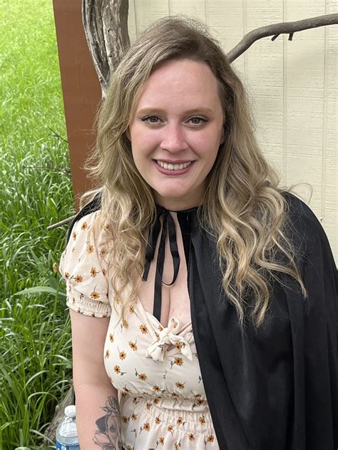 MTF Voice Training | Expert Feminization Therapy Online