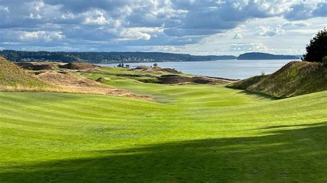 What’s it like to play Chambers Bay? In a word, dreamy