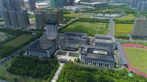 我校赴杭州市之江实验中学建立博士工作站-中国语言文化学院