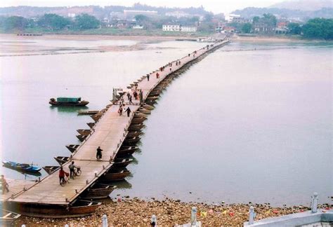 赣州南康家居小镇古浮桥景观 - 广州德立游艇码头工程有限公司