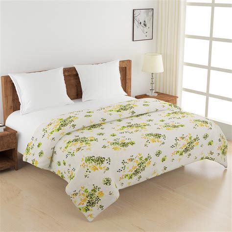 Soft Cotton Floral Green Single AC Quilt – swayamindiastore
