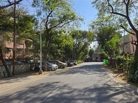 Sector 82, Noida: Map, Photo, Video, Price Trends, Full Locality Guide