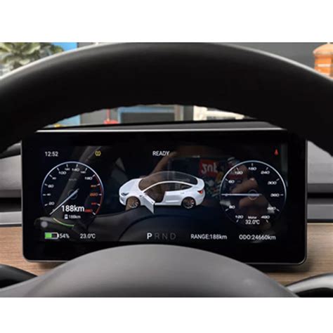 Tesla Screen Features 的图像结果