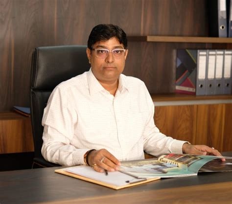 Seahawk Real Estate Service – Trusted Property Experts in Noida