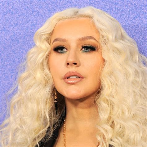 Christina Aguilera Shows Off Her 40-Lb Weight Loss And Reveals ‘I No ...