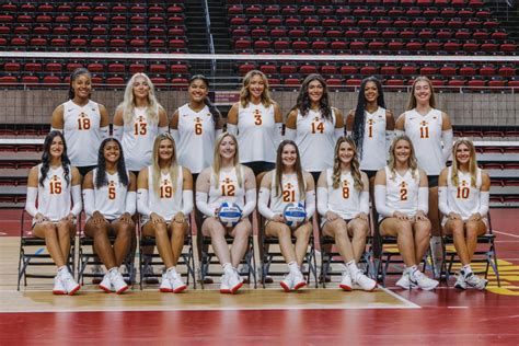 PHOTOS: Iowa State Volleyball Media Day - Iowa State Daily