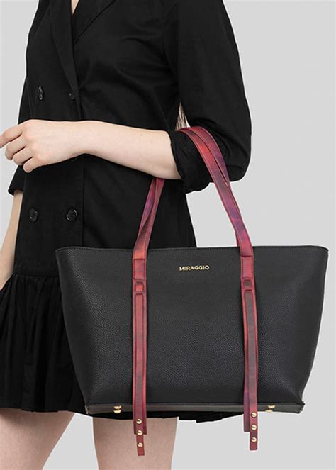 Get Contrast Paneled Handle Detail Black Tote at ₹ 2999 | LBB Shop